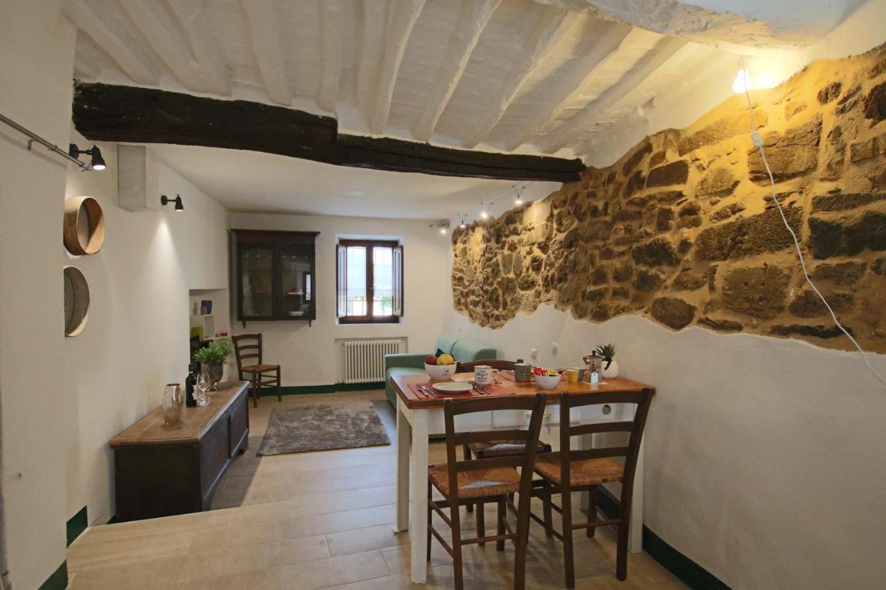 Casa Costa Delle Caserme 몬탈치노 외부 사진