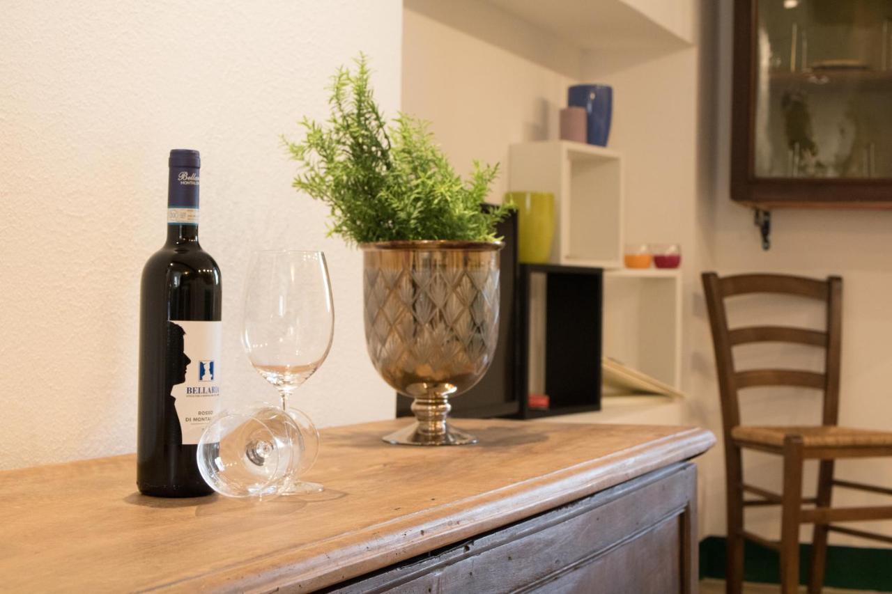 Casa Costa Delle Caserme 몬탈치노 외부 사진